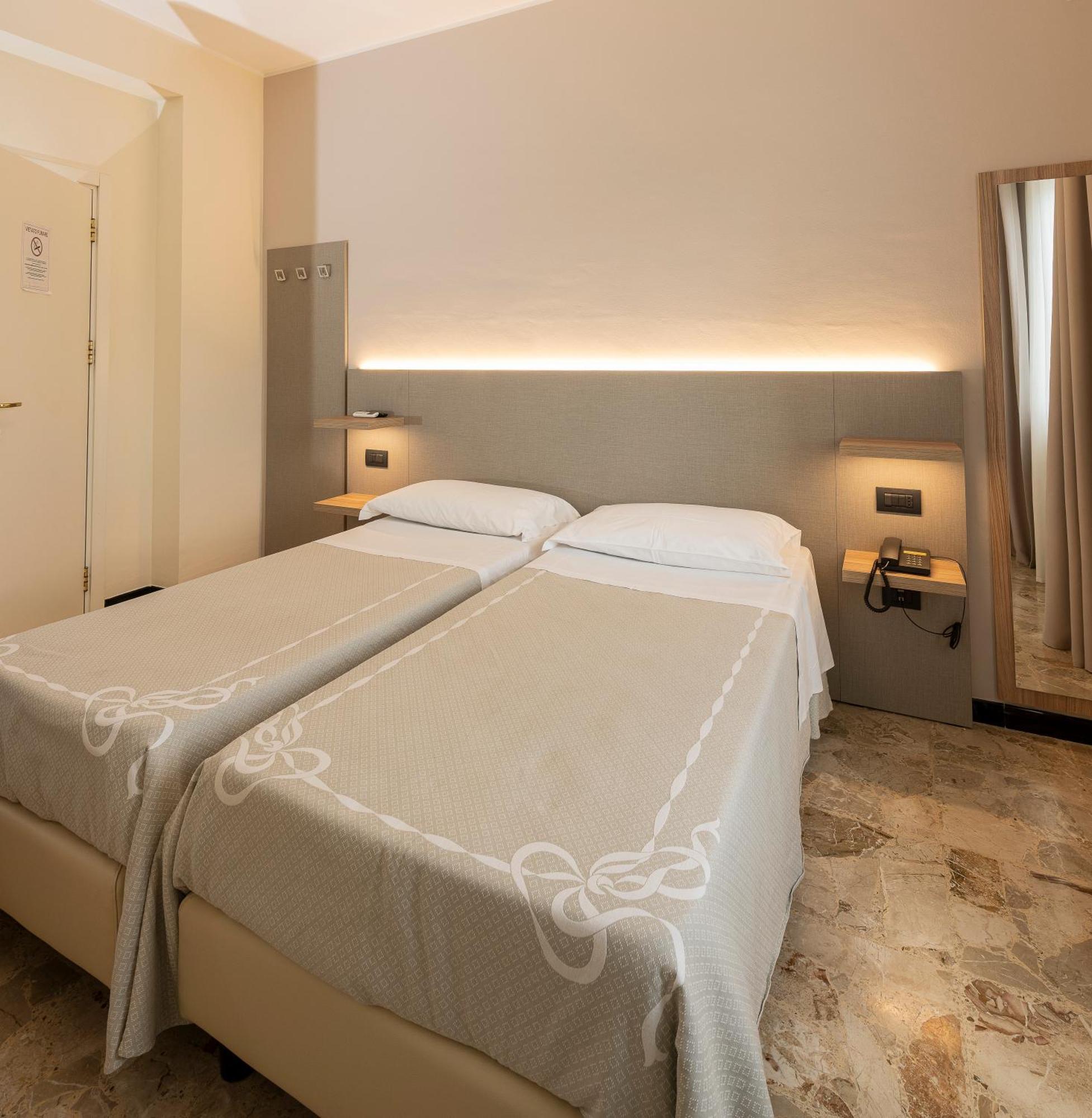 Hotel La Rotonda Cepagatti Экстерьер фото